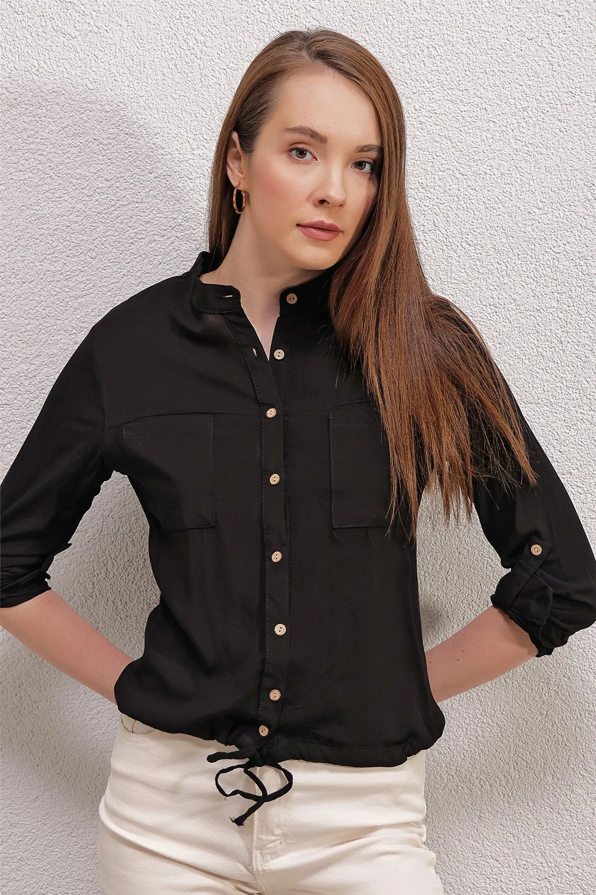 3619 önü bağcikli gömlek