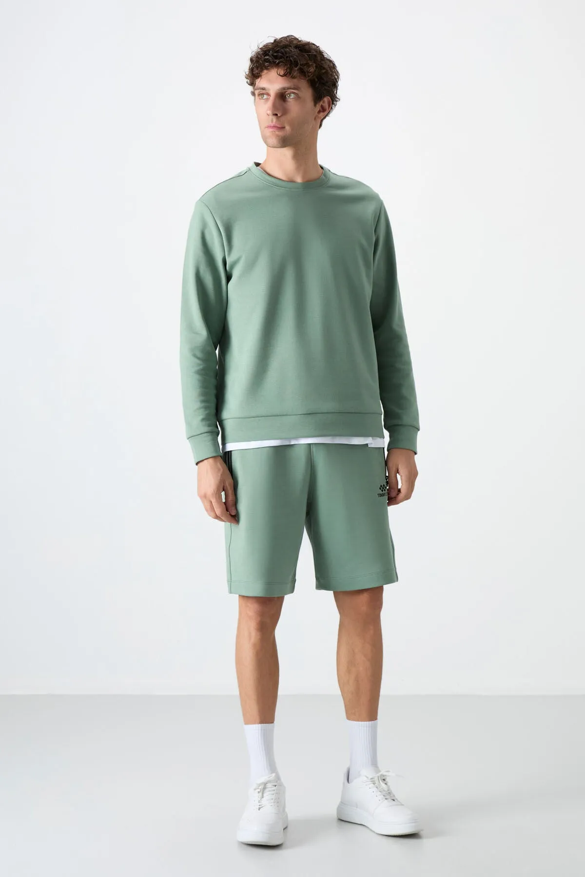 basic o yaka rahat form erkek sweatshirt - 88053