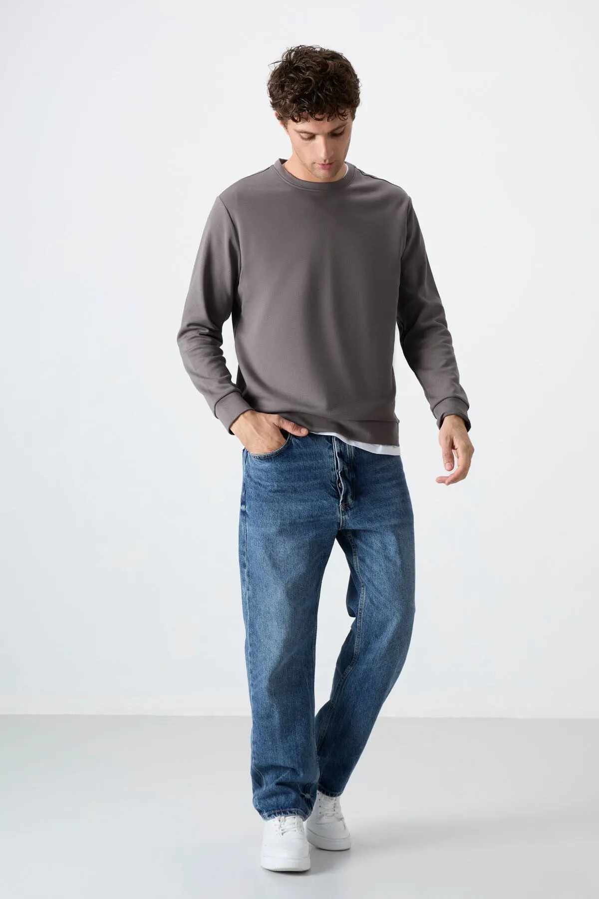 basic o yaka rahat form erkek sweatshirt - 88053