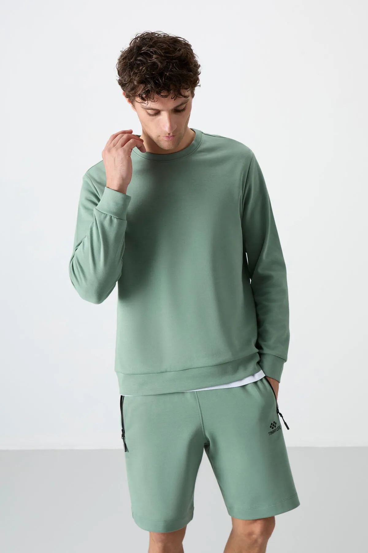 basic o yaka rahat form erkek sweatshirt - 88053