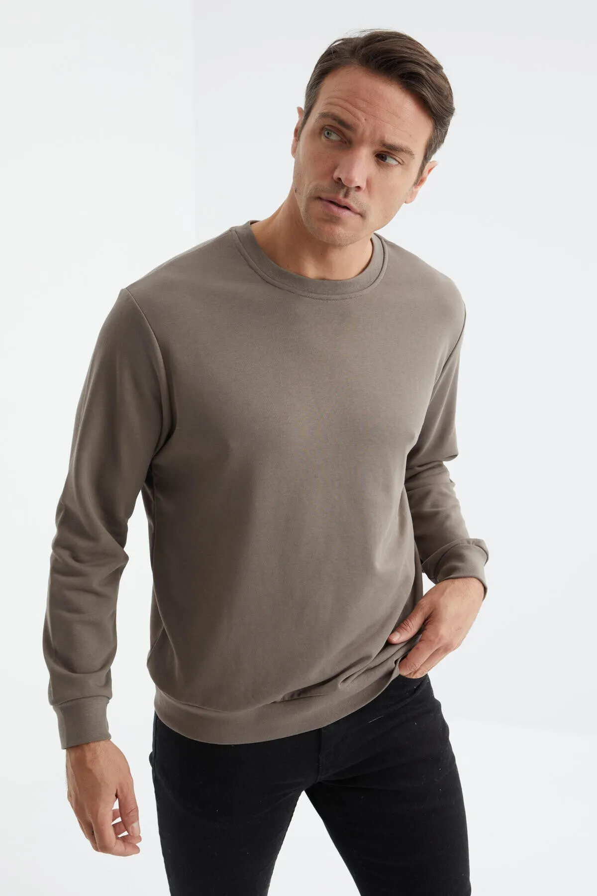 basic o yaka rahat form erkek sweatshirt - 88053