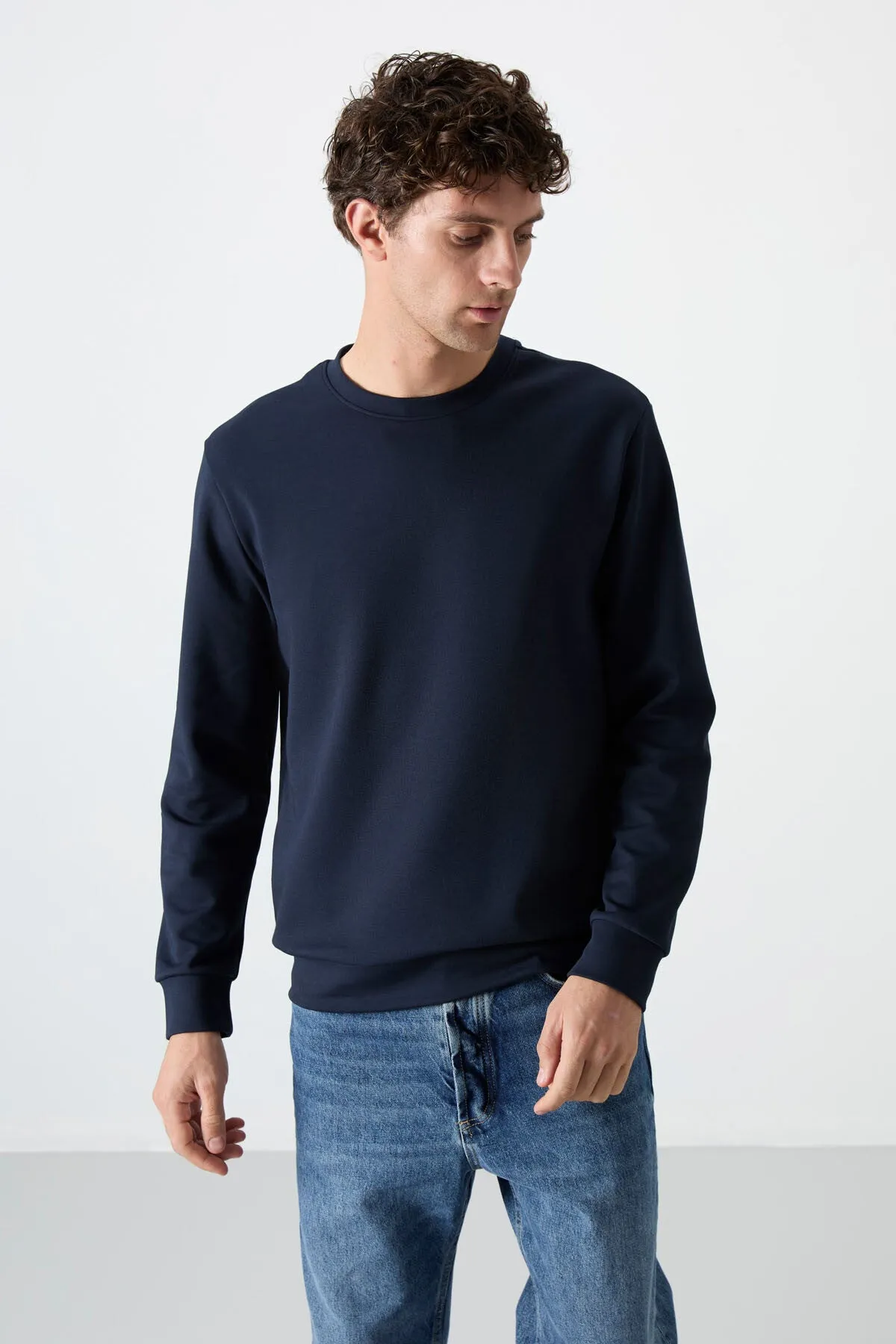 basic o yaka rahat form erkek sweatshirt - 88053