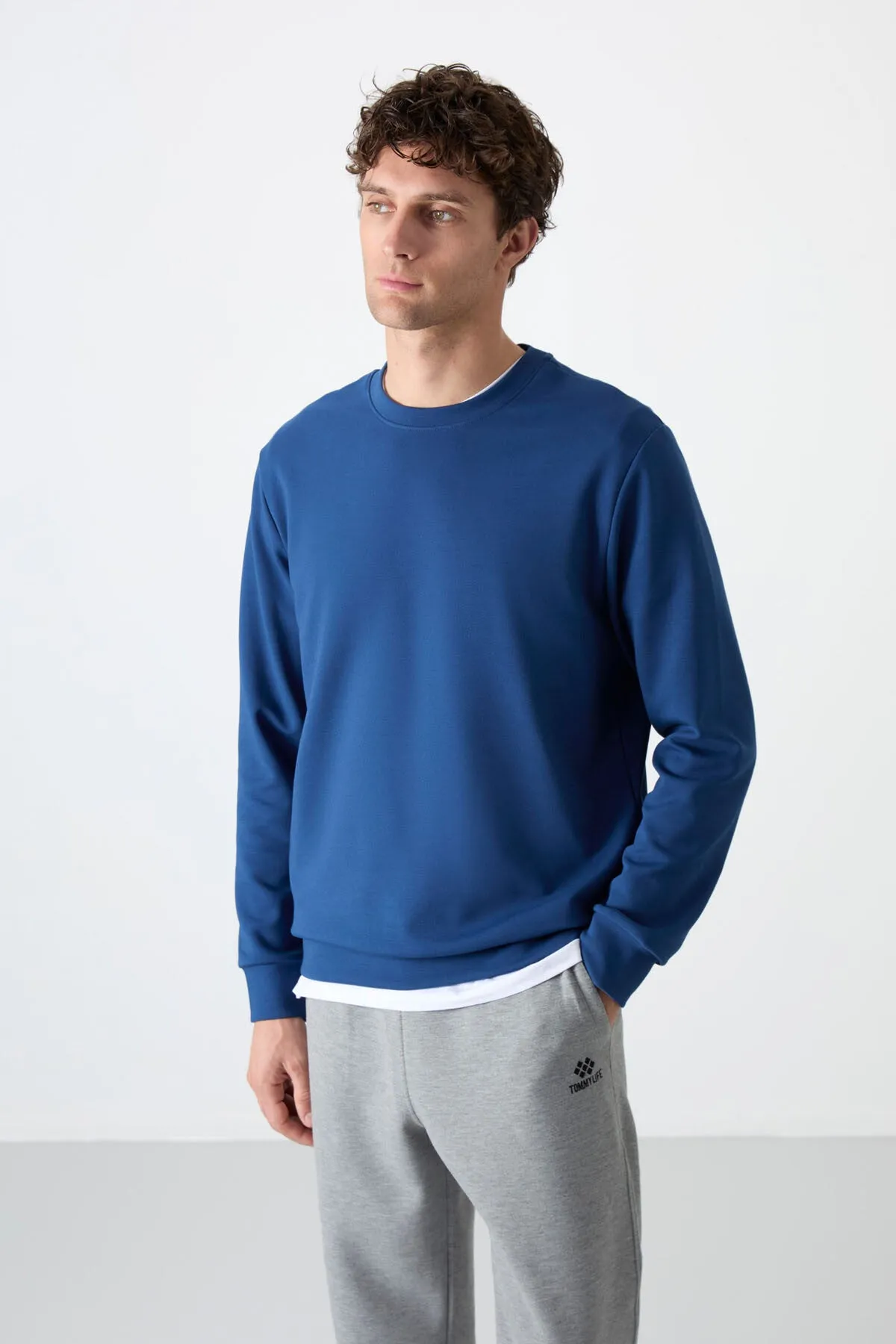 basic o yaka rahat form erkek sweatshirt - 88053