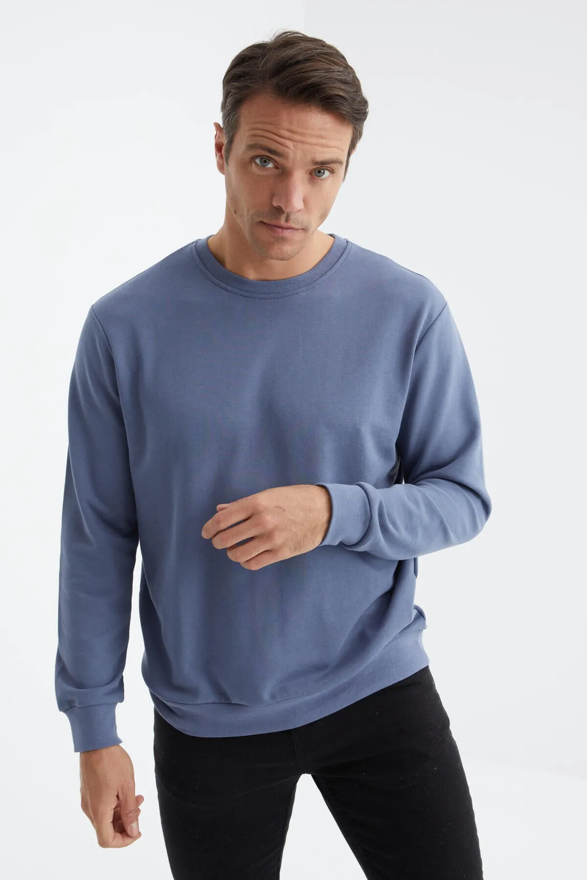 basic o yaka rahat form erkek sweatshirt - 88053