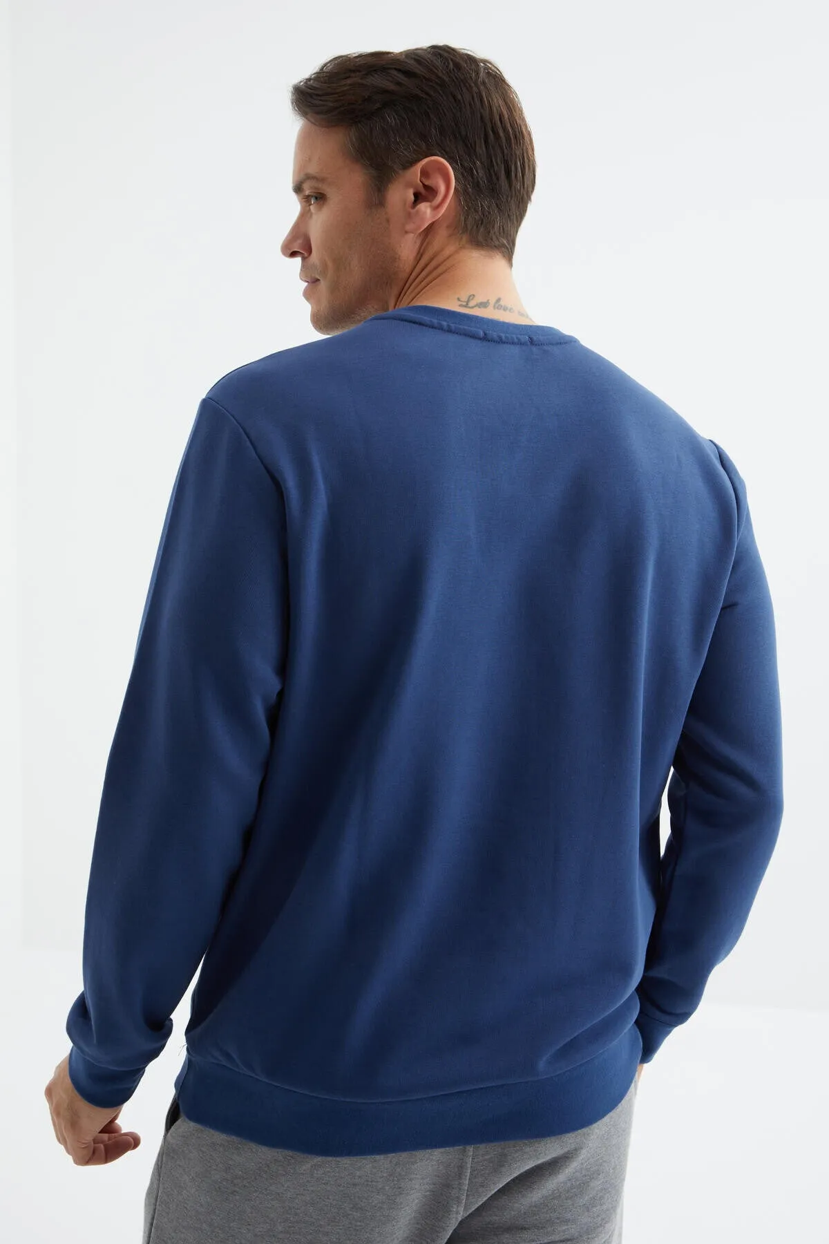 basic o yaka rahat form erkek sweatshirt - 88053