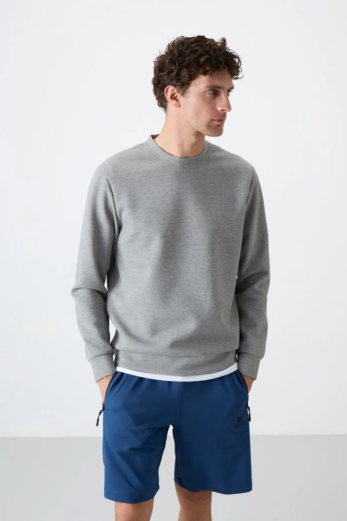 basic o yaka rahat form erkek sweatshirt - 88053