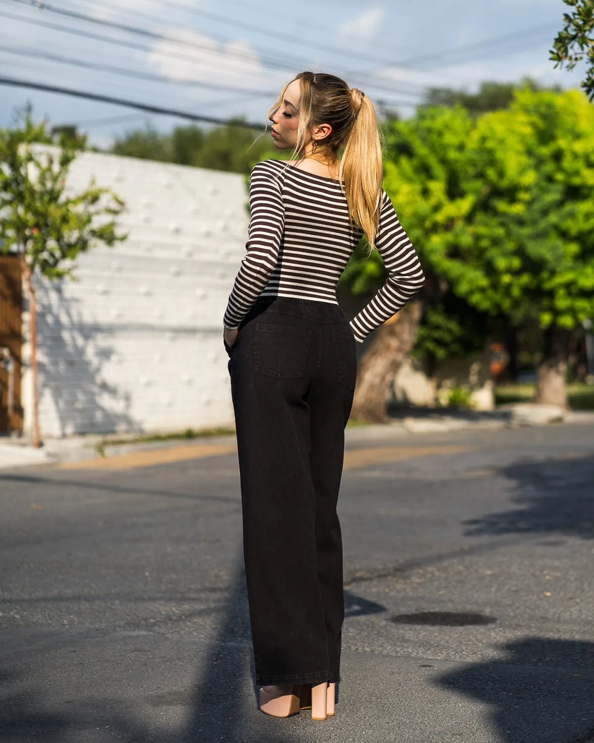 Jeans denim elsticos pierna ancha
