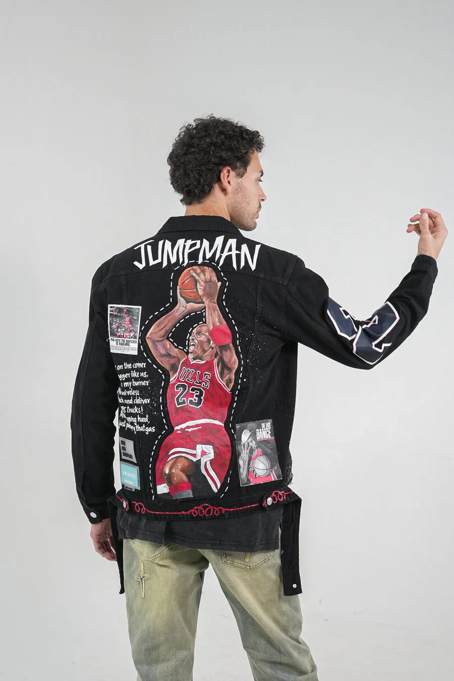 JUMPMAN V2 BLACK VALKYRE JACKET