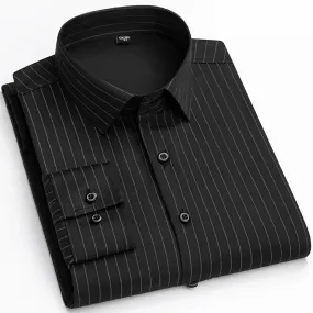 Men's Classic Long-Sleeve Shirt with Chest Pocket