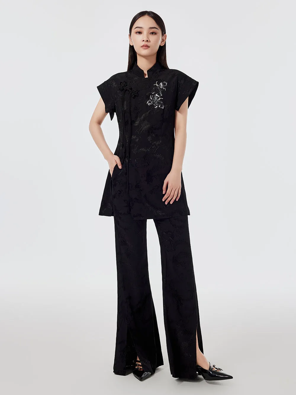 MUKZIN Black Elegant Flared Pants